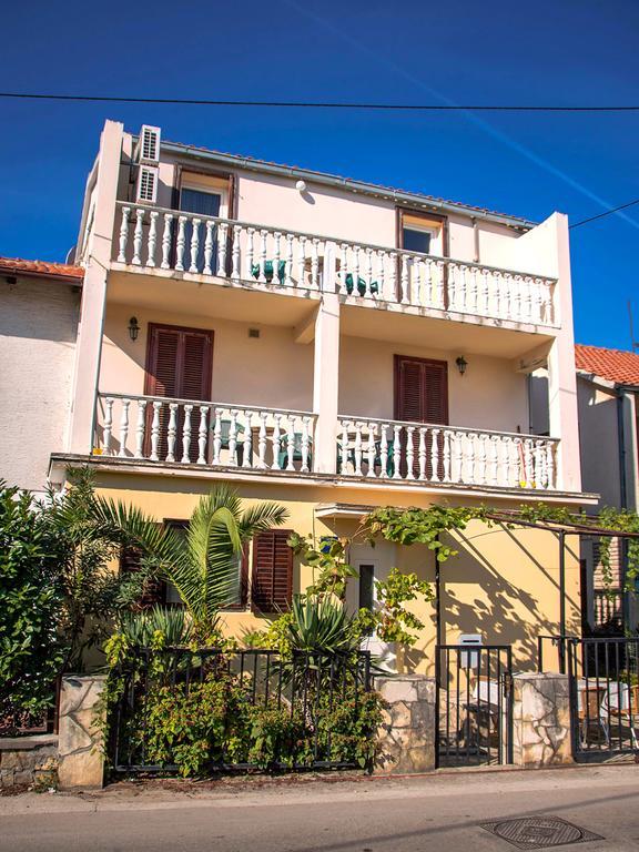 Apartments Anna Zara Esterno foto
